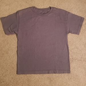 Grey t-shirt